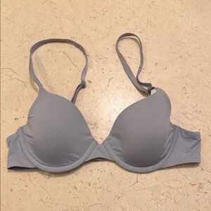 Everyday Lightly Padded Underwire Bra in Light Gray